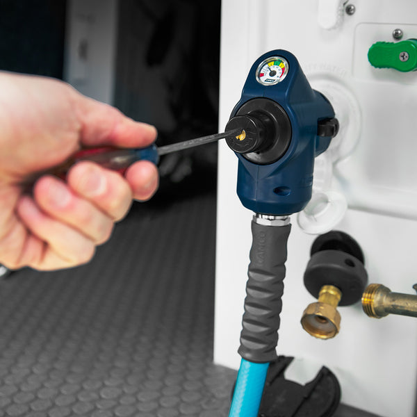 Camco 90 Degree Adjustable Water Pressure Regulator w/Gauge [40065] - Image 3